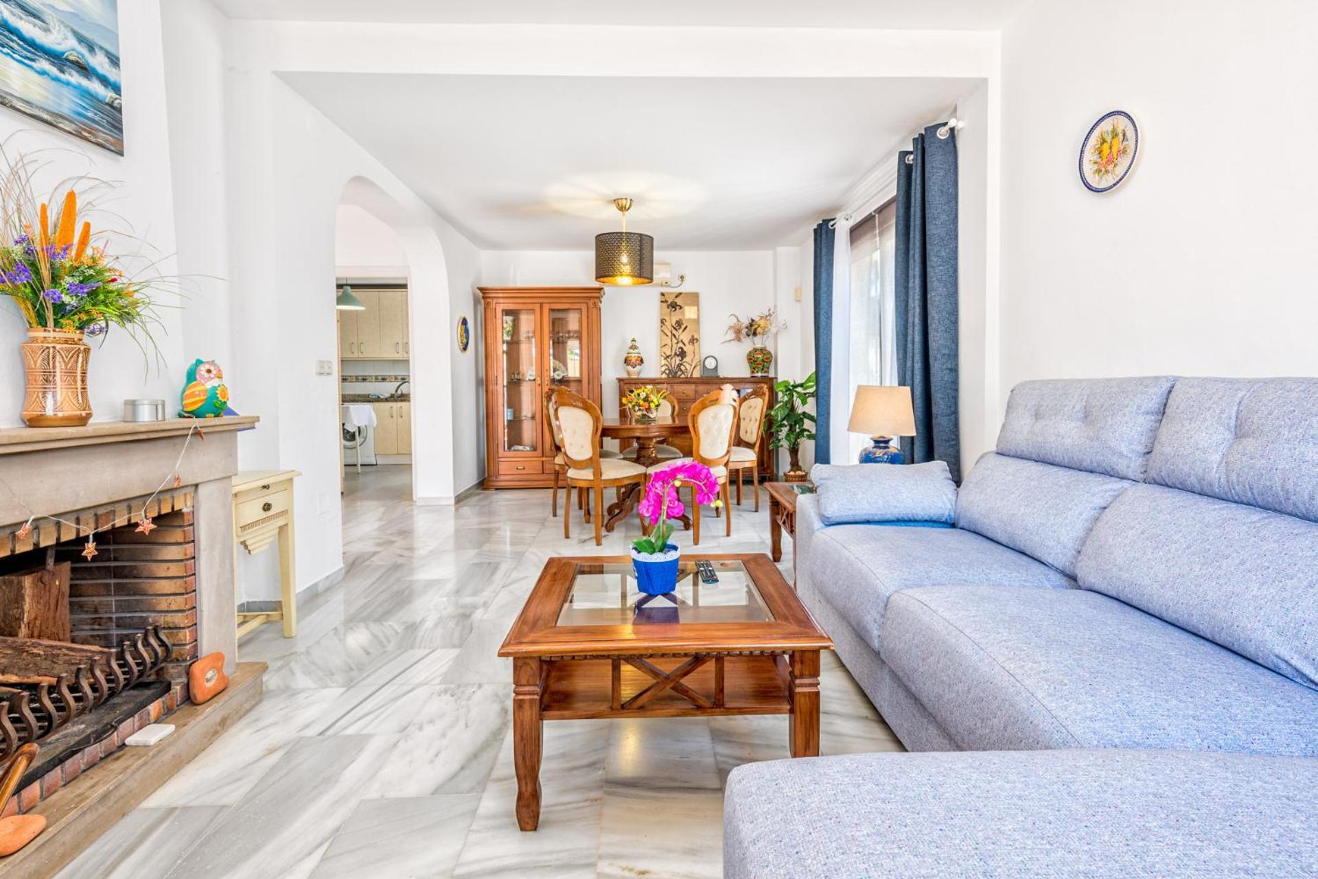 Castillo Sohail Townhouse Near The Beach By Costarentals - Ref 101 Fuengirola Exteriör bild